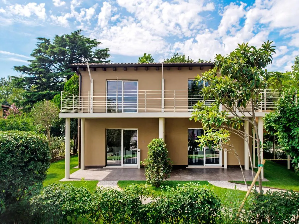 Apartment Iris E Girasole By Interhome Manerba del Garda