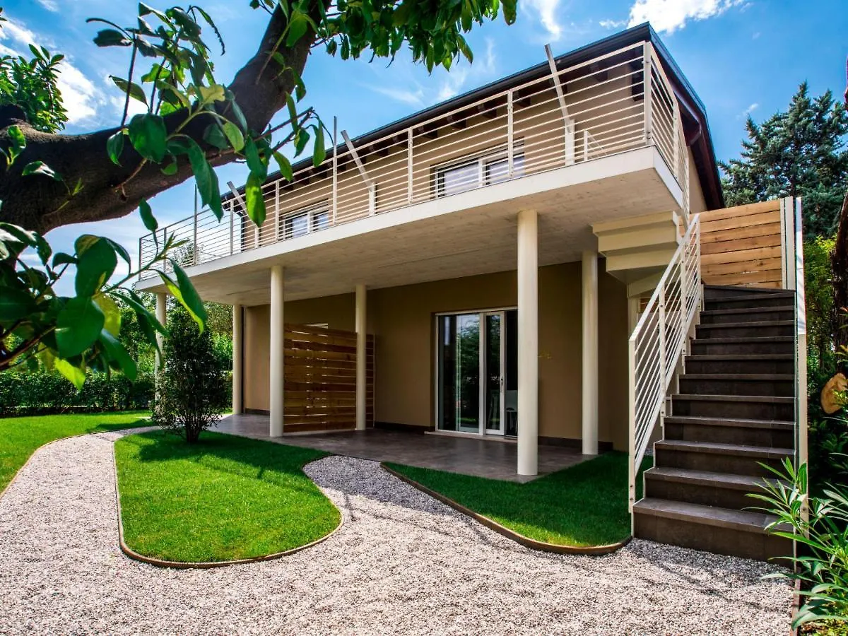 Apartment Iris E Girasole By Interhome Manerba del Garda