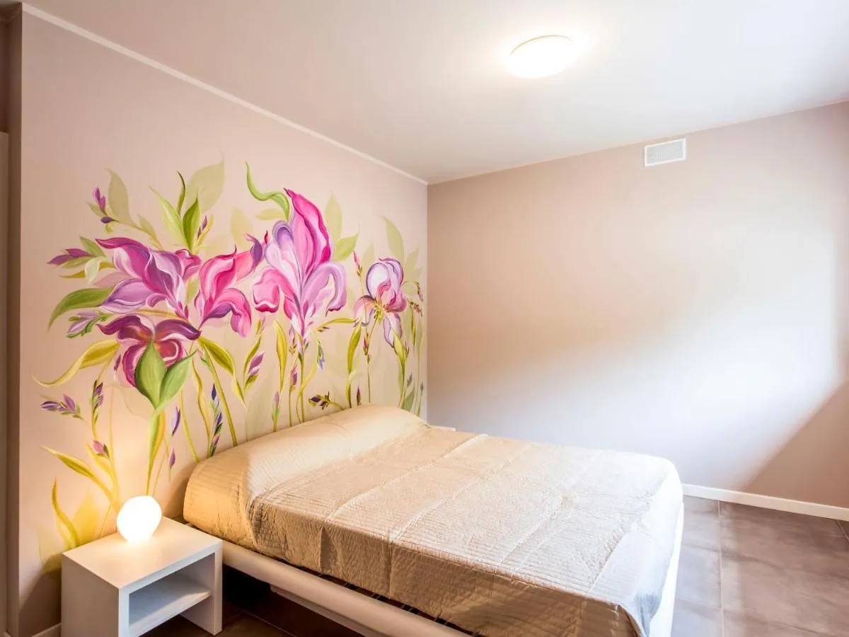 Apartment Iris E Girasole By Interhome Manerba del Garda Italy